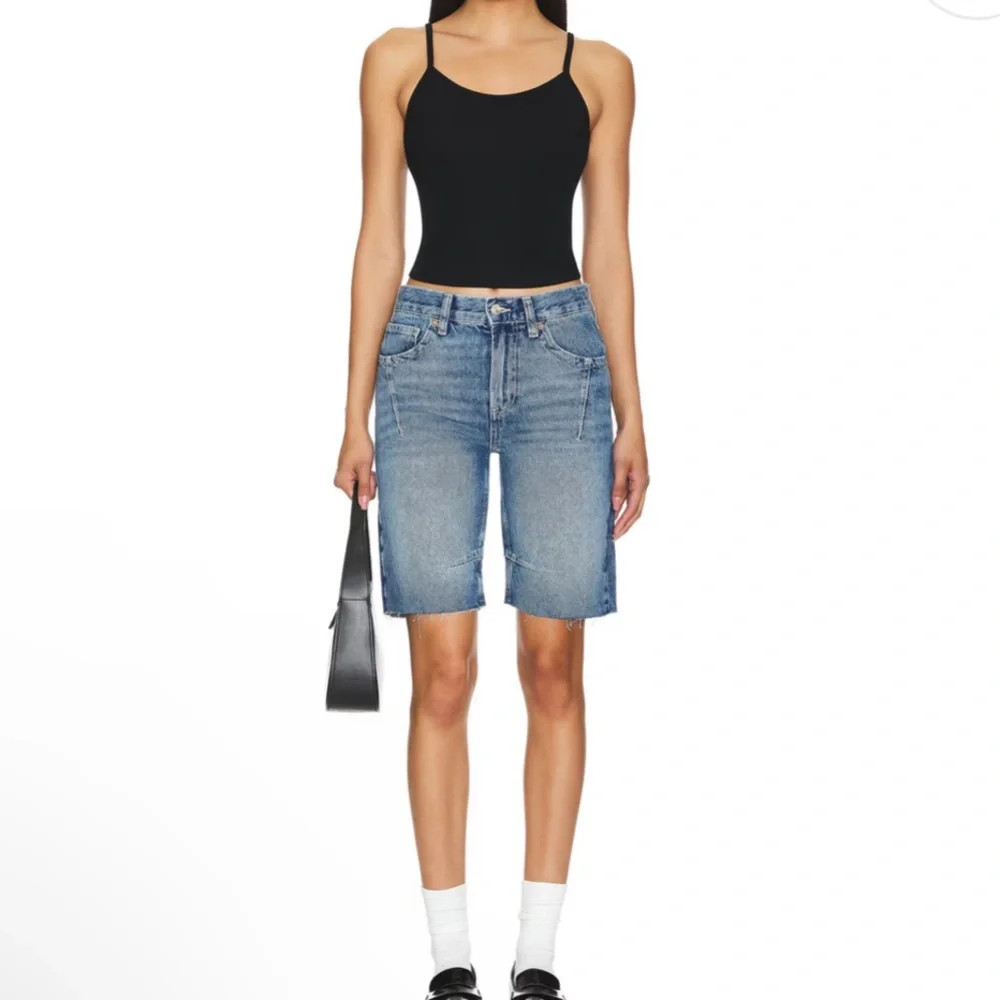 NWT Free People Ghost Town high rise  Long jorts Short size 32